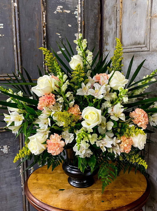 Soft Horizon Bouquet