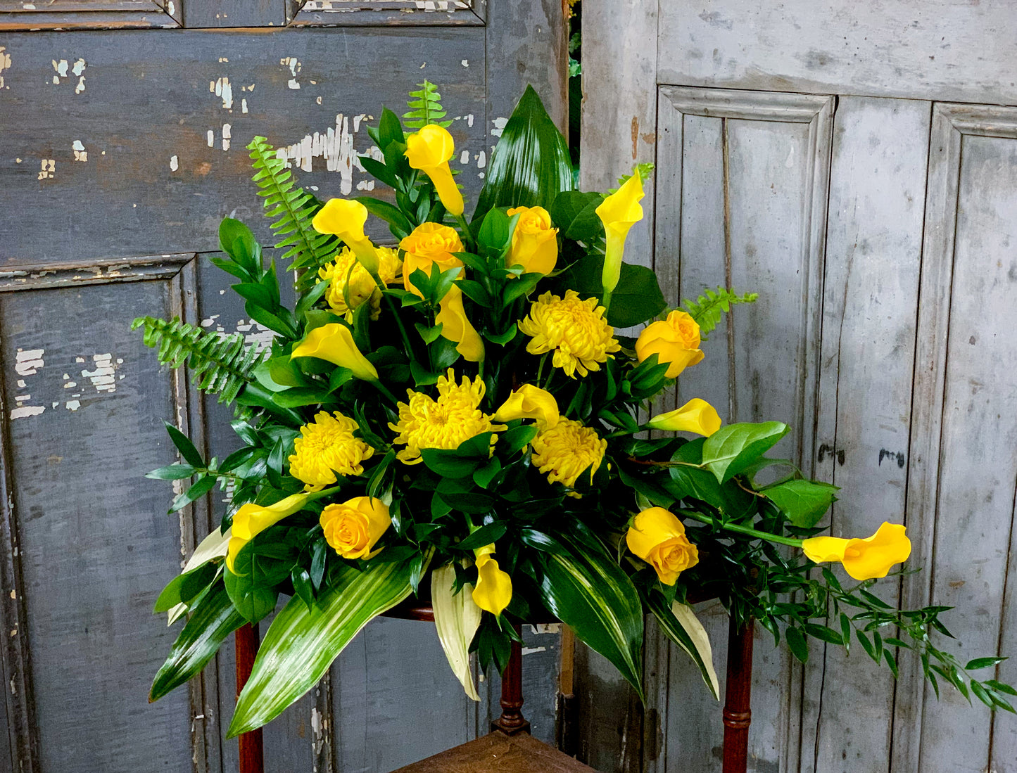 Tranquil Cremation Spray in Yellow